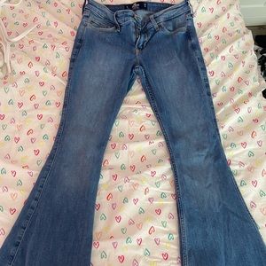 holister bell bottoms